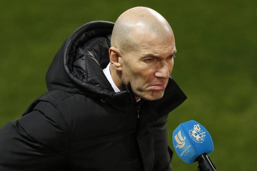قرارات زيدان «الخاطئة» تجرّد ريال مدريد من «السوبر»