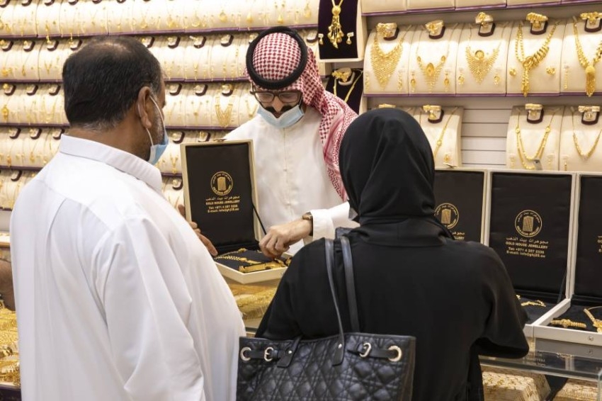 انخفاض أسعار الذهب في الإمارات اليوم الخميس