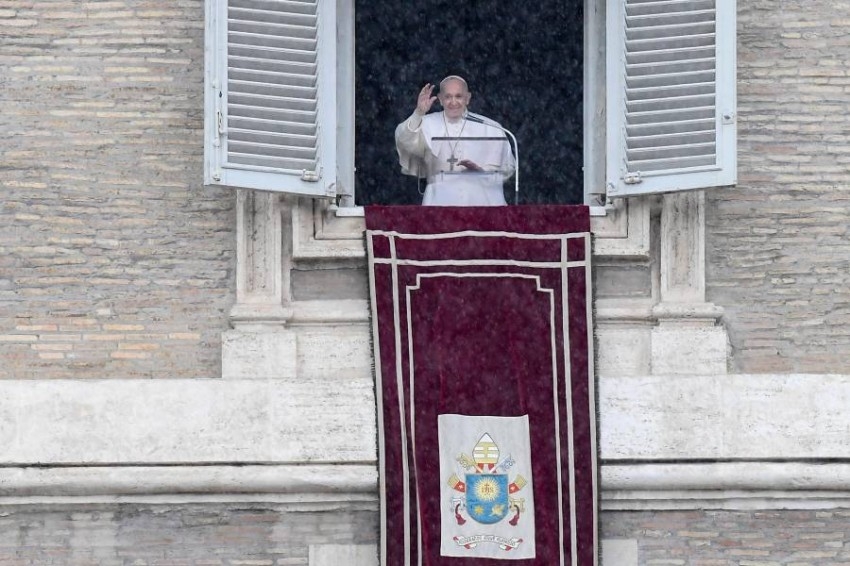 البابا فرنسيس يعرب عن «تضامنه» مع شعب ميانمار