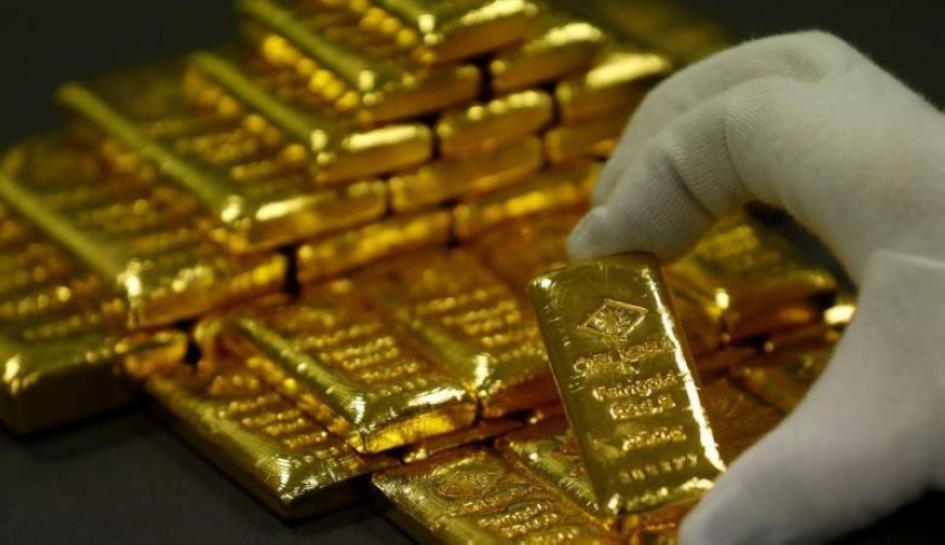 أسعار غرام الذهب فى البلاد العربية تفتتح الأسبوع على تراجع طفيف