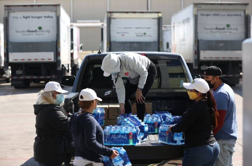«سي إن إن»: ثلث سكان تكساس ما زالوا يعانون من نقص إمدادات المياه