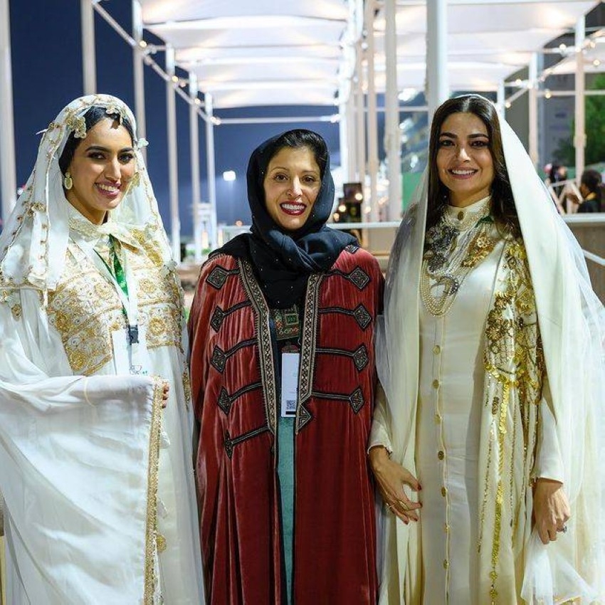 «كأس السعودية 2021» يتحول لعرض أزياء تراثي ثقافي