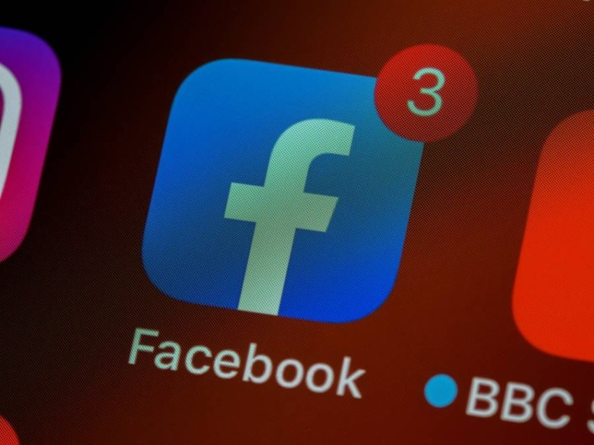 فيسبوك تختبر أدوات لمكافحة إساءة معاملة الأطفال