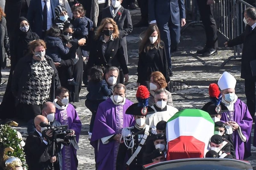 جنازة رسمية للسفير الإيطالي بعد عودة جثمانه من الكونغو الديمقراطية