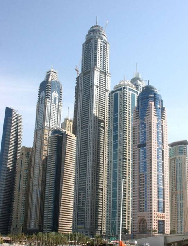 دبي وجهة العالم.. تعزز جاذبيتها بين أهم مراكز الاستثمار في المنطقة والعالم