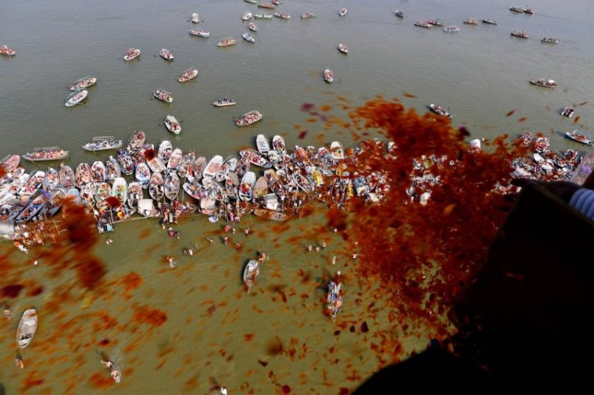الهند: ملايين في مهرجان ماغ ميلا الهندوسي رغم الفيروس