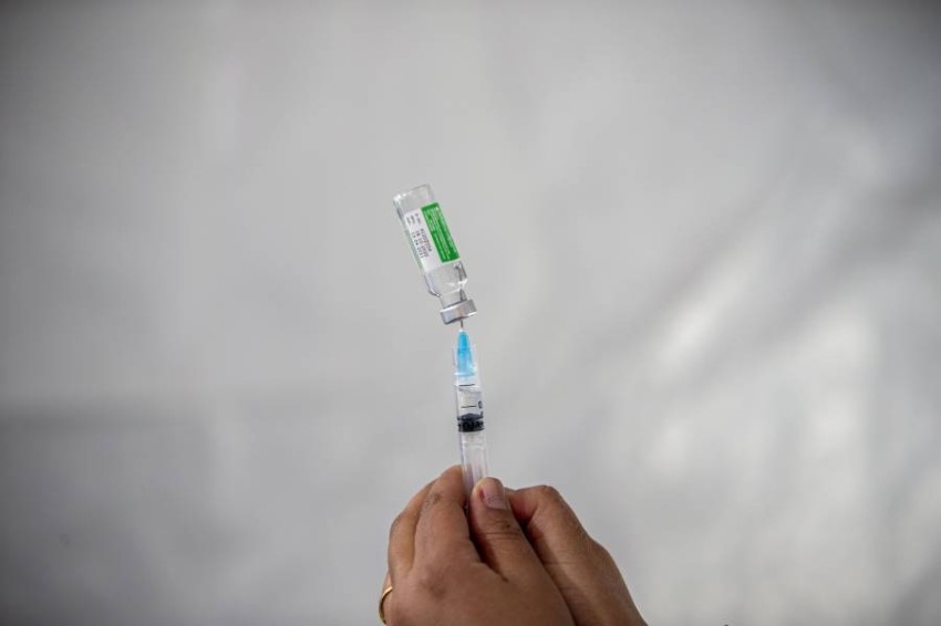 الصين تُحدد موعداً لتطعيم 1.3 مليار مواطن