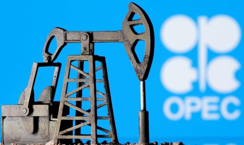 أوبك+ تدرس تمديد تخفيضات إنتاج النفط في أبريل