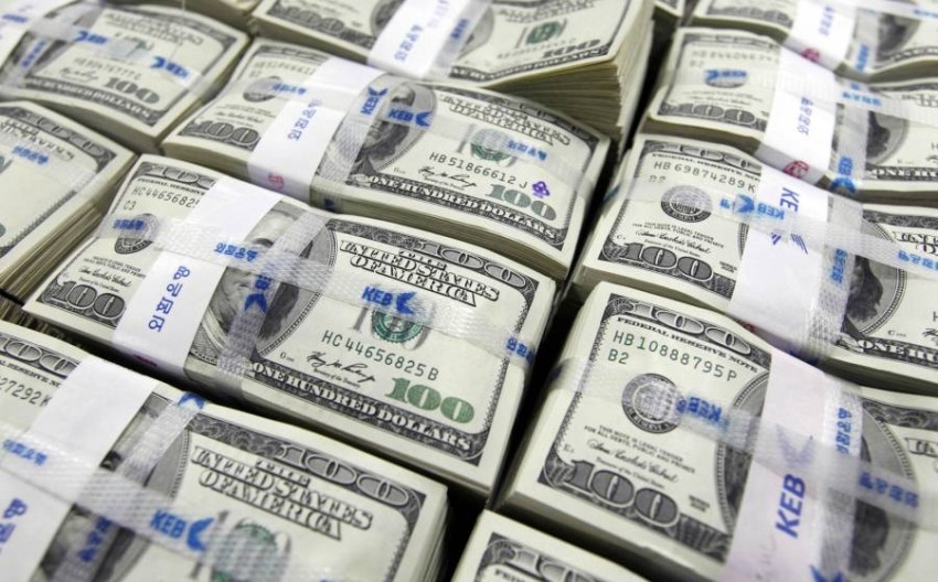 الارتفاع يغلب على الدولار الأمريكي مع ترقب شهادة رئيس «الاحتياطي»