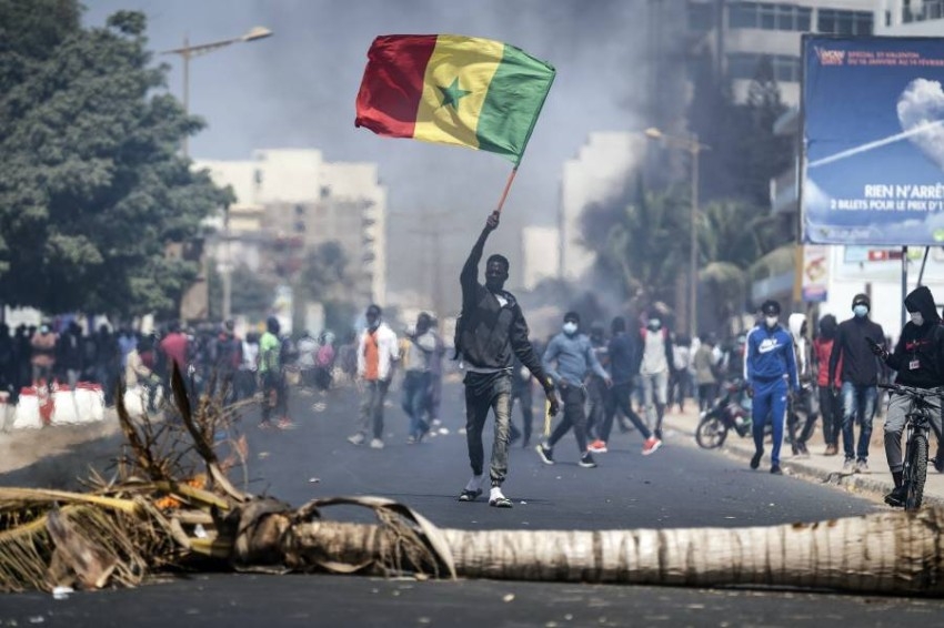 توتر شديد في العاصمة السنغالية بعد يومين من الصدامات