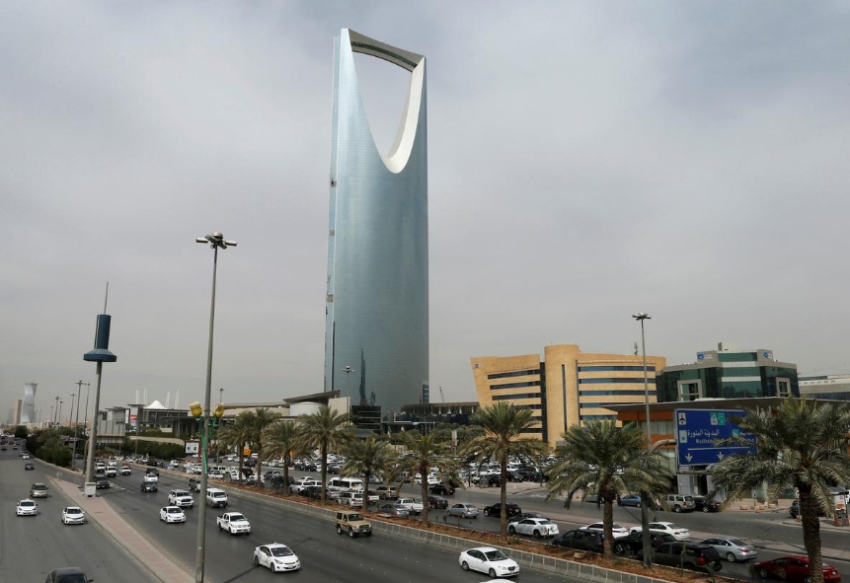 السعودية تخفف بعض القيود المرتبطة بفيروس كورونا