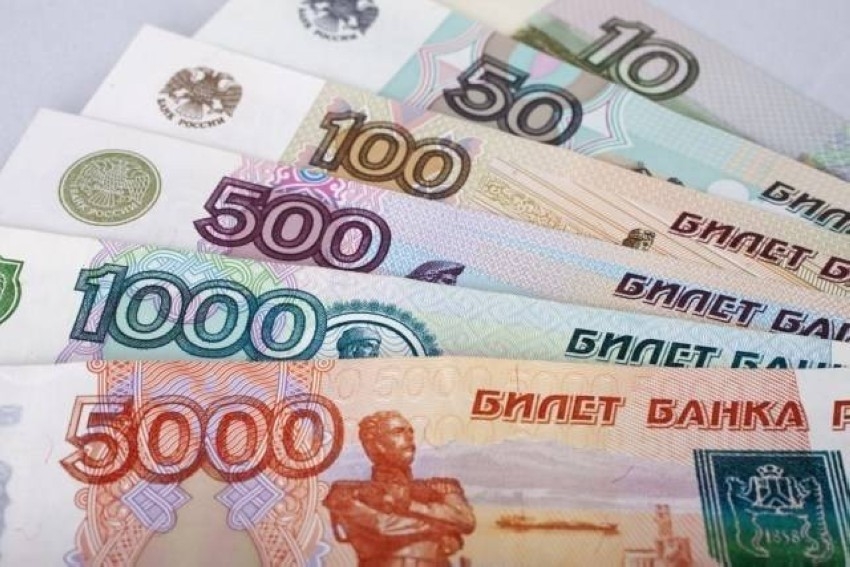 لصوص يسرقون 157 مليون روبل من خزائن بنوك في روسيا