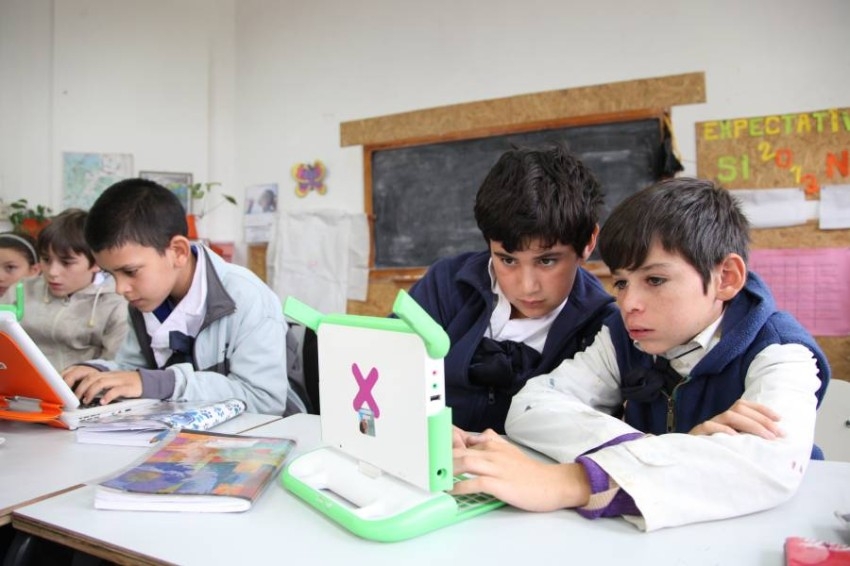 أوروغواي.. التعليم الرقمي في زمن كورونا يتفوق على تجارب غربية