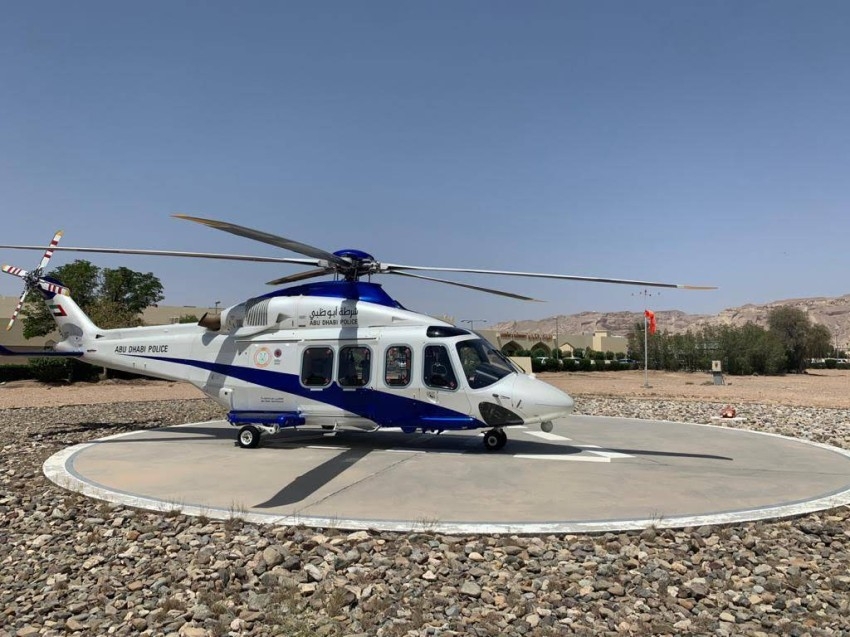 شرطة أبوظبي تنقل مواطناً جواً من سلطنة عمان للعلاج بـ«توام»