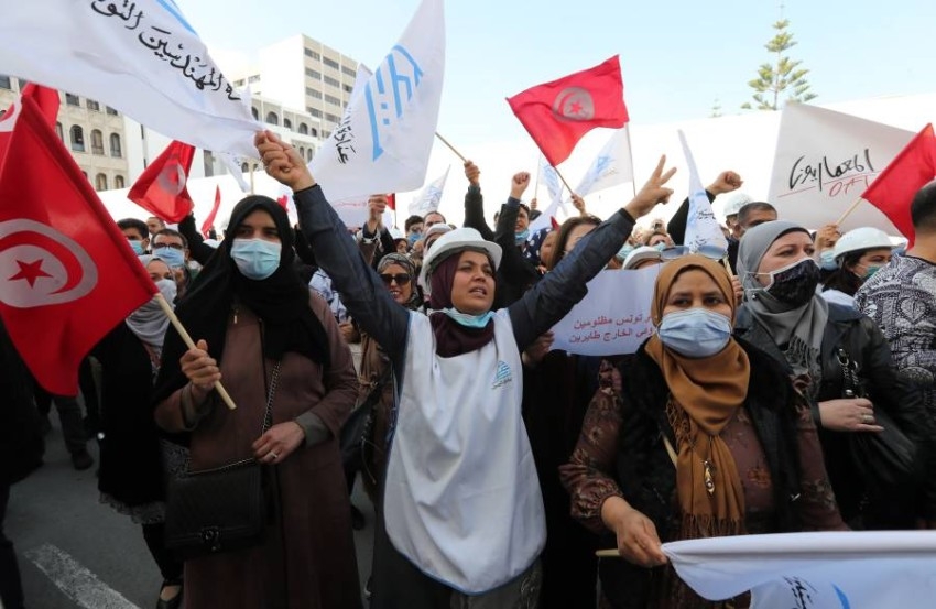 «المرافقة الأمنية».. حلقة جديدة في صراع موسي والغنوشي داخل برلمان تونس