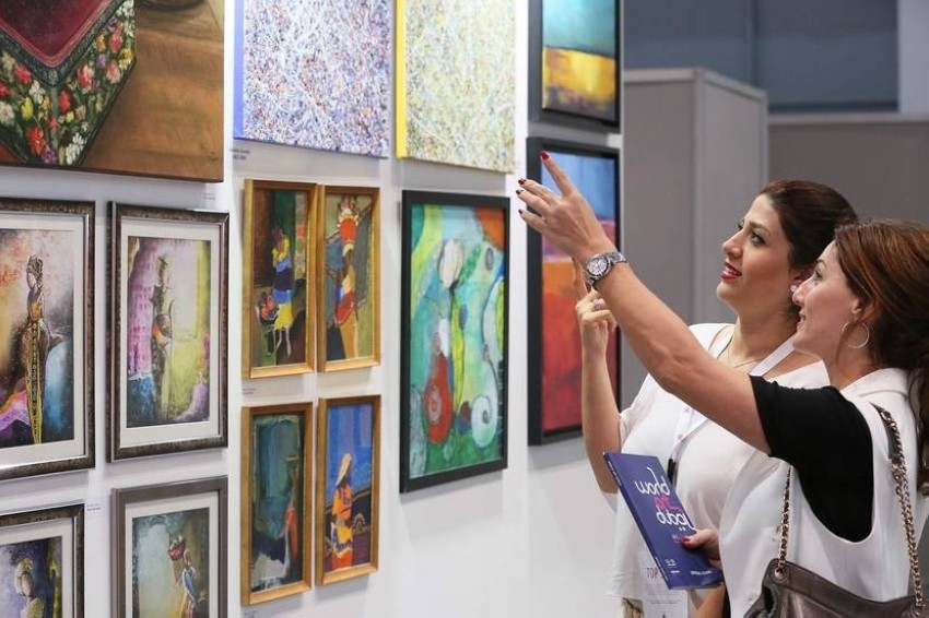 2000 قطعة فنية من 27 دولة في «فنون العالم دبي»
