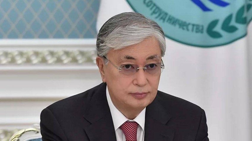 رئيس كازاخستان يتلقى لقاح «سبوتنيك في» ضد كورونا