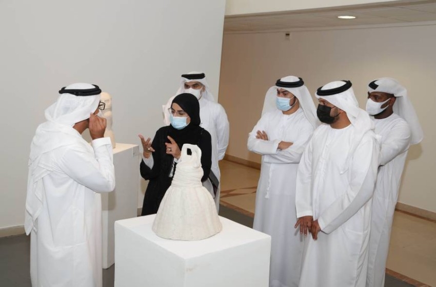 برعاية سلطان القاسمي.. انطلاق المعرض السنوي لـ«الإمارات للفنون التشكيلية»
