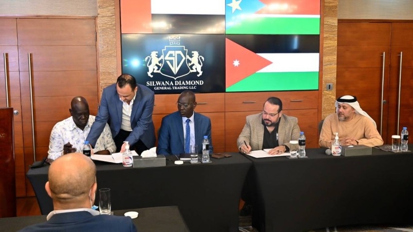 «سلوانا دايمون» الإماراتية توقع اتفاقية بخمسة مليارات دولار لتطوير البنية التحتية في جنوب السودان