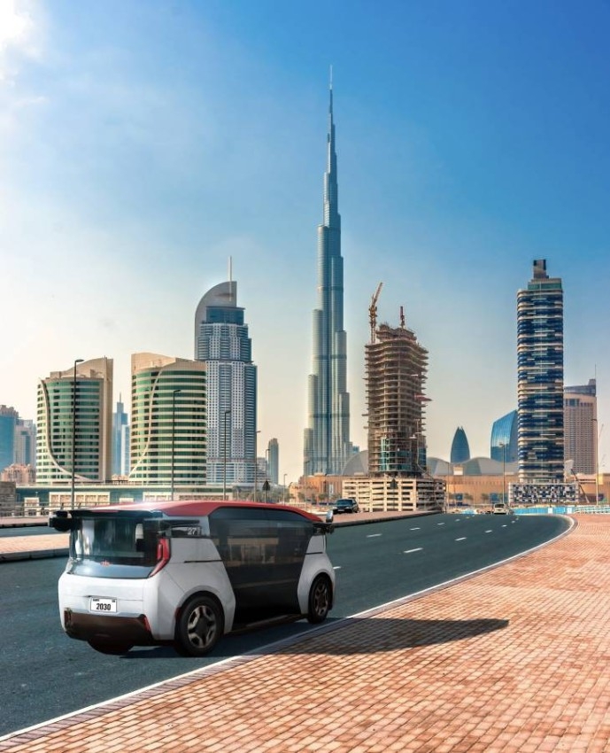 الإمارات.. خطوات متسارعة لتدشين عصر المركبات ذاتية القيادة