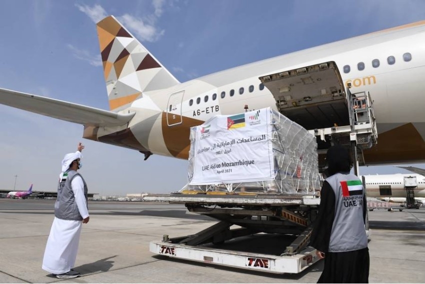 طائرة مساعدات إماراتية لدعم متضرري هجوم داعش الإرهابي في موزمبيق