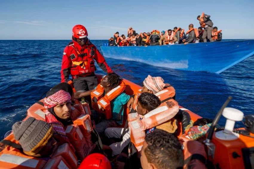 غرق 40 مهاجراً على الأقل قبالة سواحل صفاقس التونسية