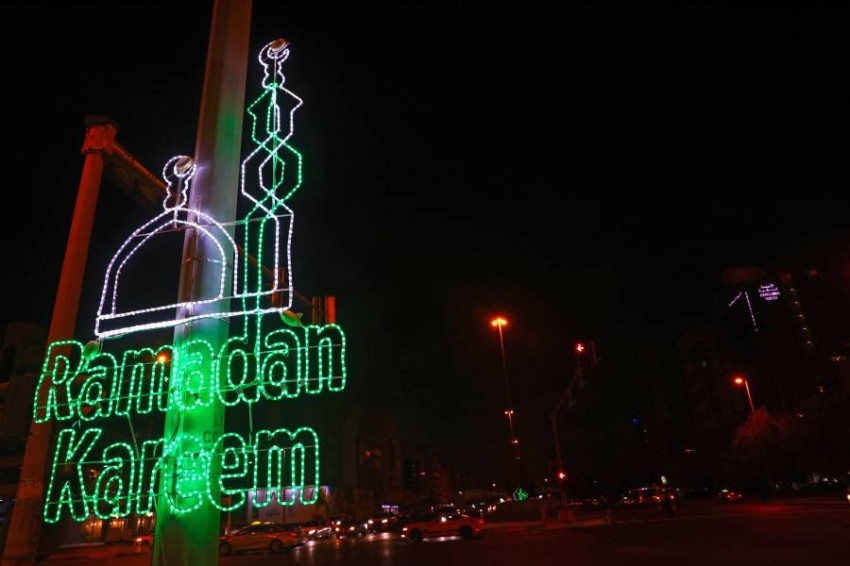 أطباء: الاستمتاع بعادات رمضان حق مرهون بتطبيق الإجراءات الاحترازية
