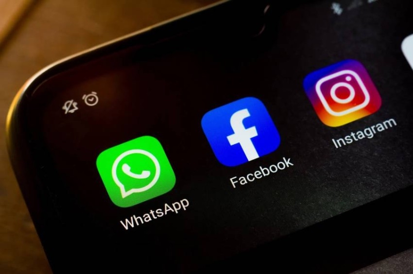 فيسبوك تختبر ربط ماسنجر وإنستغرام بواتساب