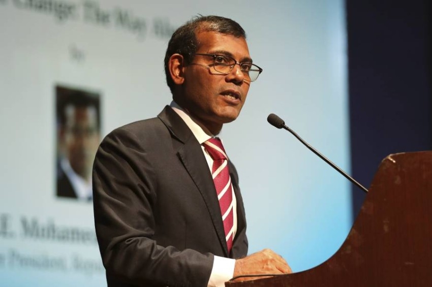 رئيس المالديف السابق ينجو من محاولة اغتيال بدراجة مفخخة