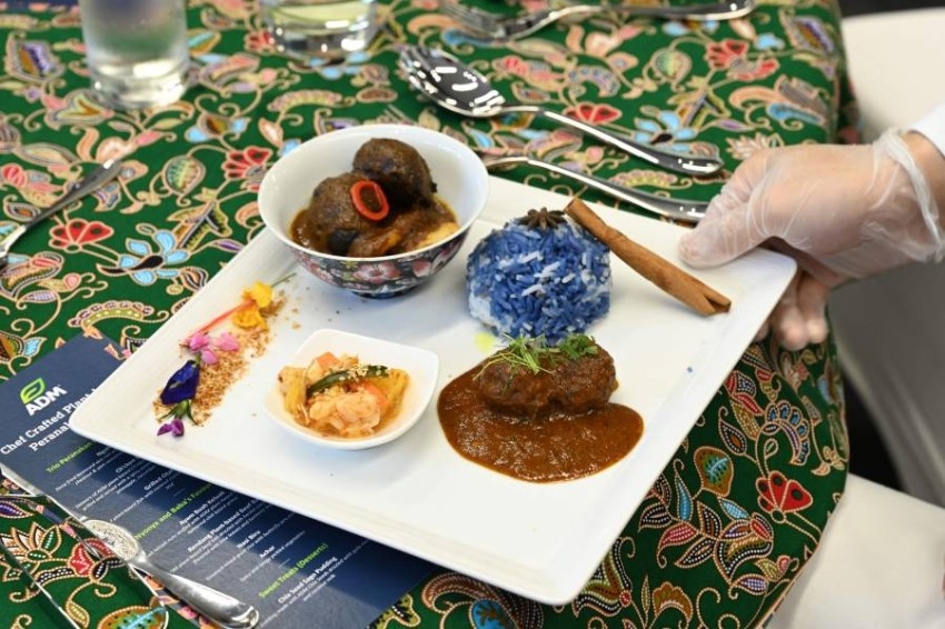 مختبر سنغافوري يستنسخ أطباقاً آسيوية تقليدية ببدائل لحوم نباتية