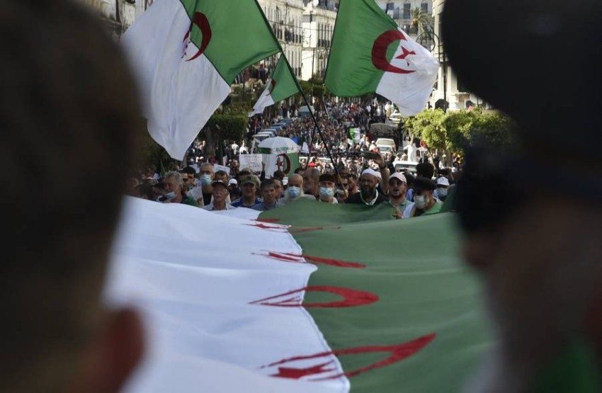 الحراك الجزائري ينظّم تظاهرته الأسبوعية وسط انتشار أمني كثيف