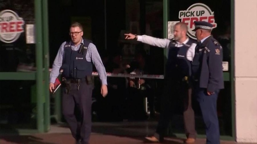 نيوزيلندا.. مسلح يطعن 4 أشخاص بينهم 3 في حالة خطرة