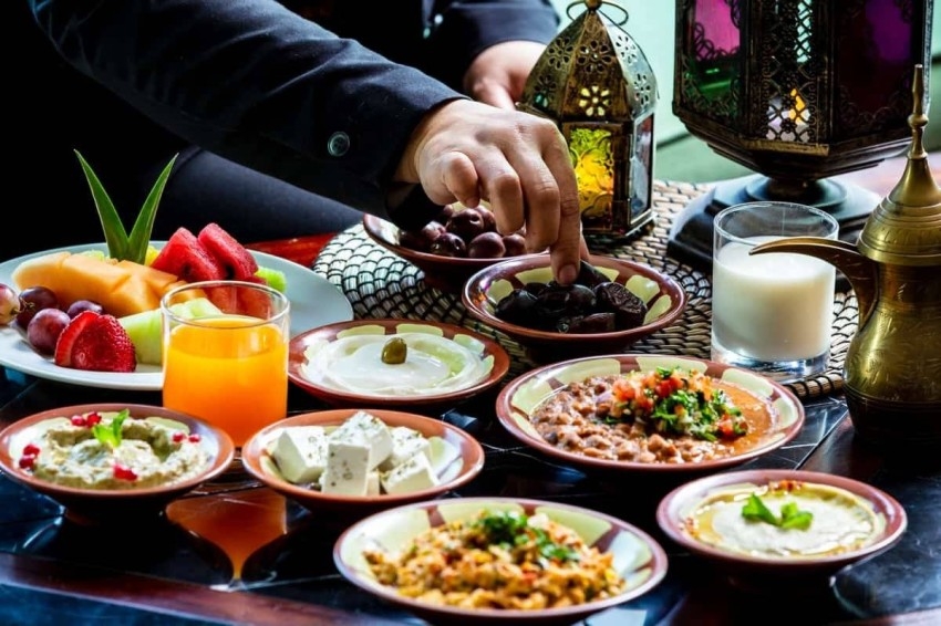 الوجبات الخفيفة والفاكهة.. نظام غذائي صحي لأول أيام عيد الفطر