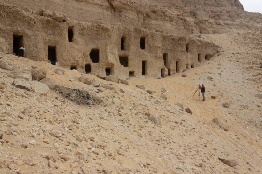 مصر: اكتشاف 250 مقبرة أثرية تعود لأكثر من 4 آلاف سنة
