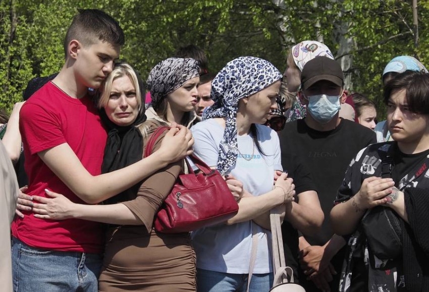 23 شخصاً ما زالوا يعالجون بالمستشفى بعد هجوم على مدرسة في روسيا