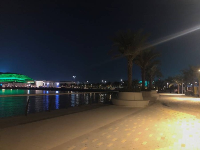 ياس باي أبوظبي.. وجهة سياحية متجددة تتلألأ على مياه الخليج العربي