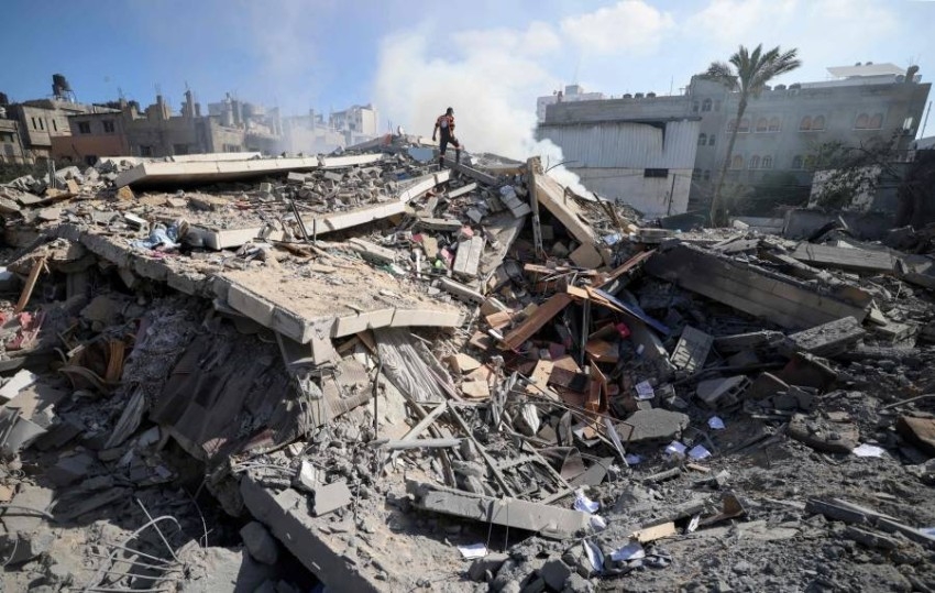 ضربات جوية على غزة وصواريخ باتجاه إسرائيل في سادس أيام القتال
