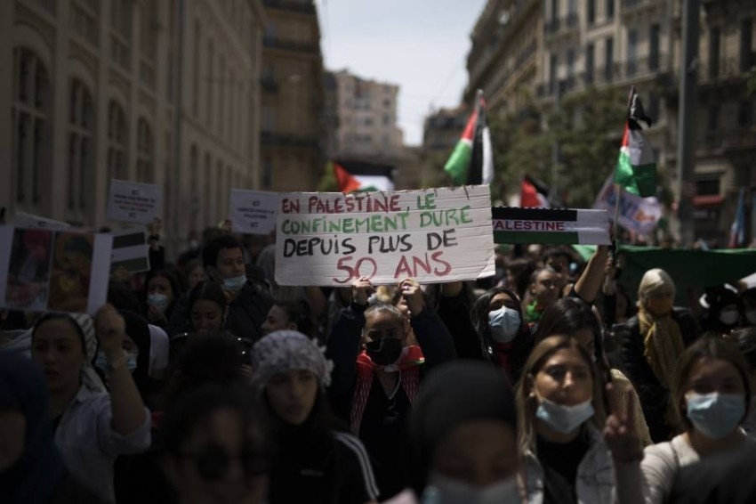 باريس تحذر من «احتمال حصول فصل عنصري» في إسرائيل