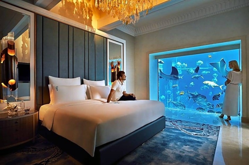 أجمل غرف الفنادق تحت الماء حول العالم.. بينها واحد في دبي