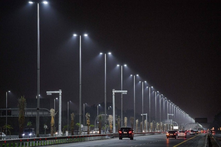 حملة توعوية بفوائد إنارة الطرق بنظام LED في جزيرة أبوظبي