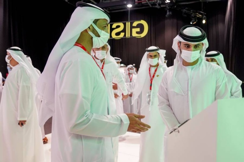 منصور بن محمد يفتتح معرض «جيسيك 2021» لأمن المعلومات