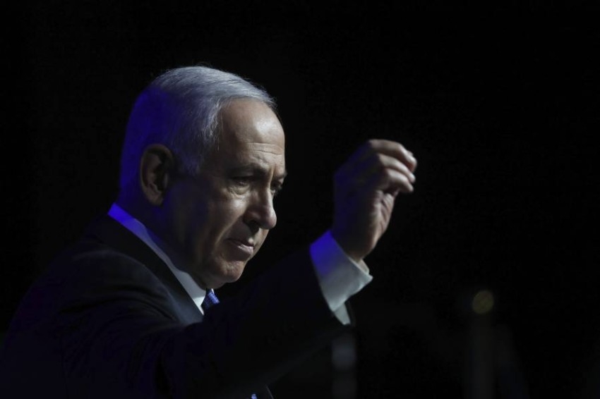 وزير الصحة الإسرائيلي يعلن رغبته في منافسة نتنياهو على زعامة حزبه 
«ليكود»
