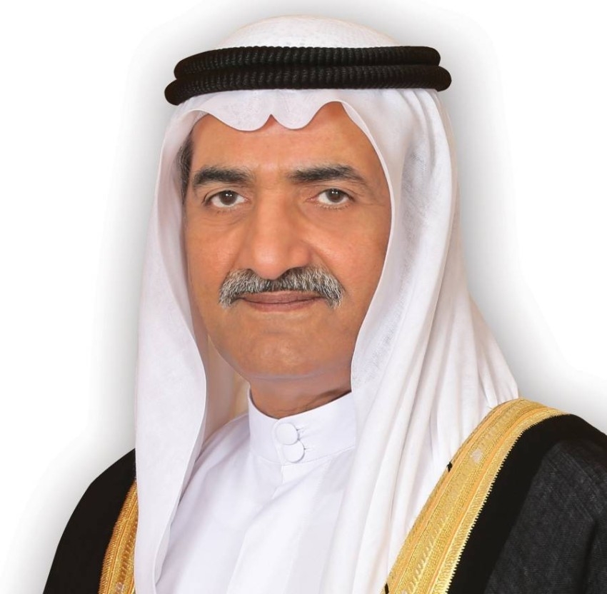 حاكم الفجيرة يعزي أمير الكويت في وفاة الشيخ منصور الأحمد الجابر الصباح