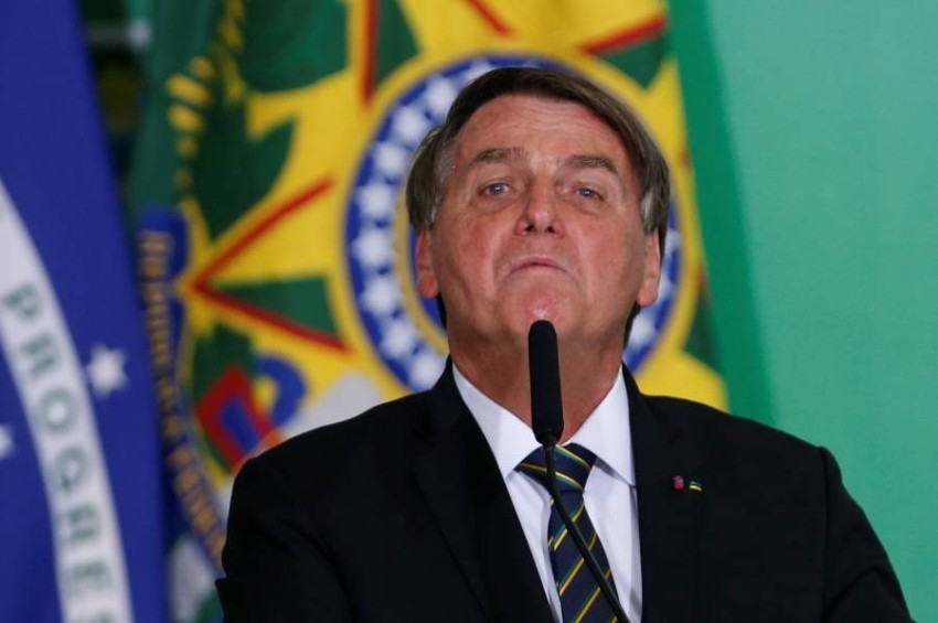 للمرة الثانية.. تغريم الرئيس البرازيلي لعدم ارتداء الكمامة