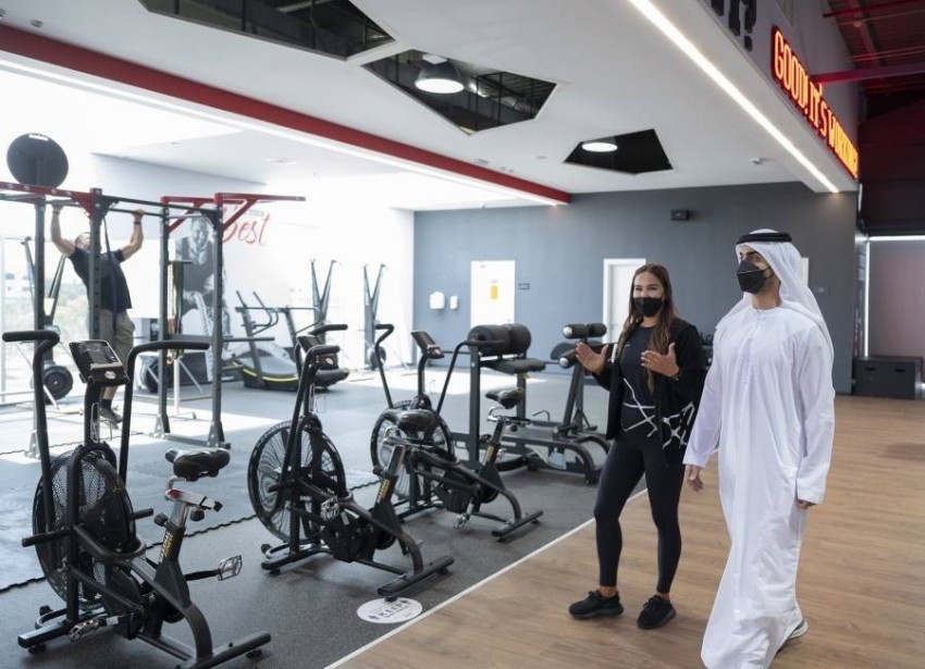 حمدان بن محمد بن زايد يفتتح أكبر صالة رياضية في أبوظبي