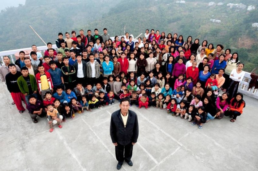 رحيل والد أكبر عائلة في العالم متزوج من 39 وله 94 ابناً