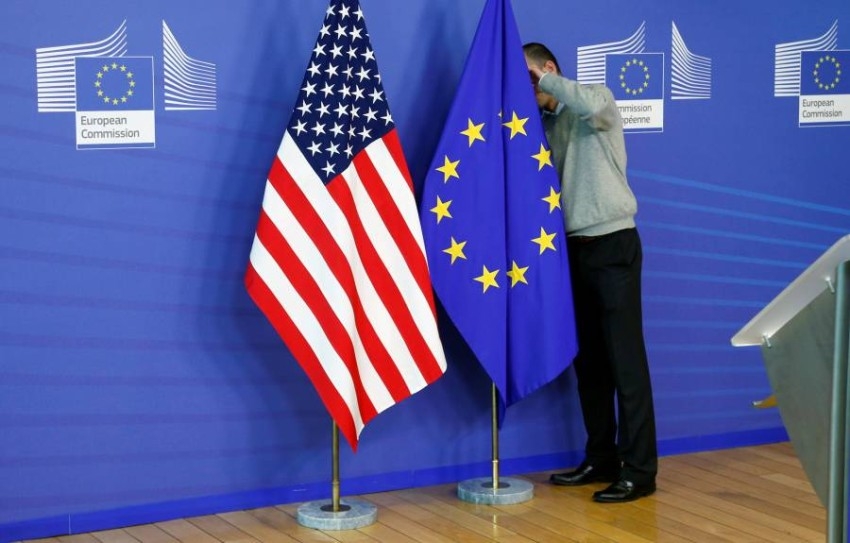 الاتحاد الأوروبي يرفع قيود السفر عن القادمين من أمريكا