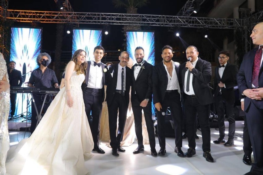 بالصور: مصطفى قمر يحتفل بزفاف نجله بحضور نجوم الفن