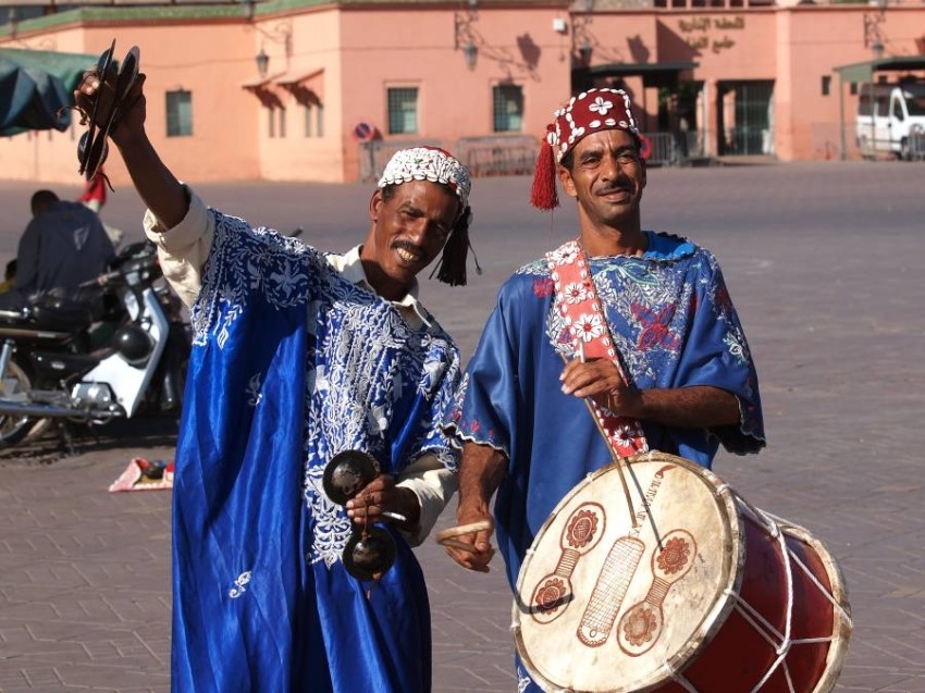 ساحة «جَامْعْ لْفْنَا» التاريخية.. قلب مراكش النابض بالفنون والمأكولات التقليدية