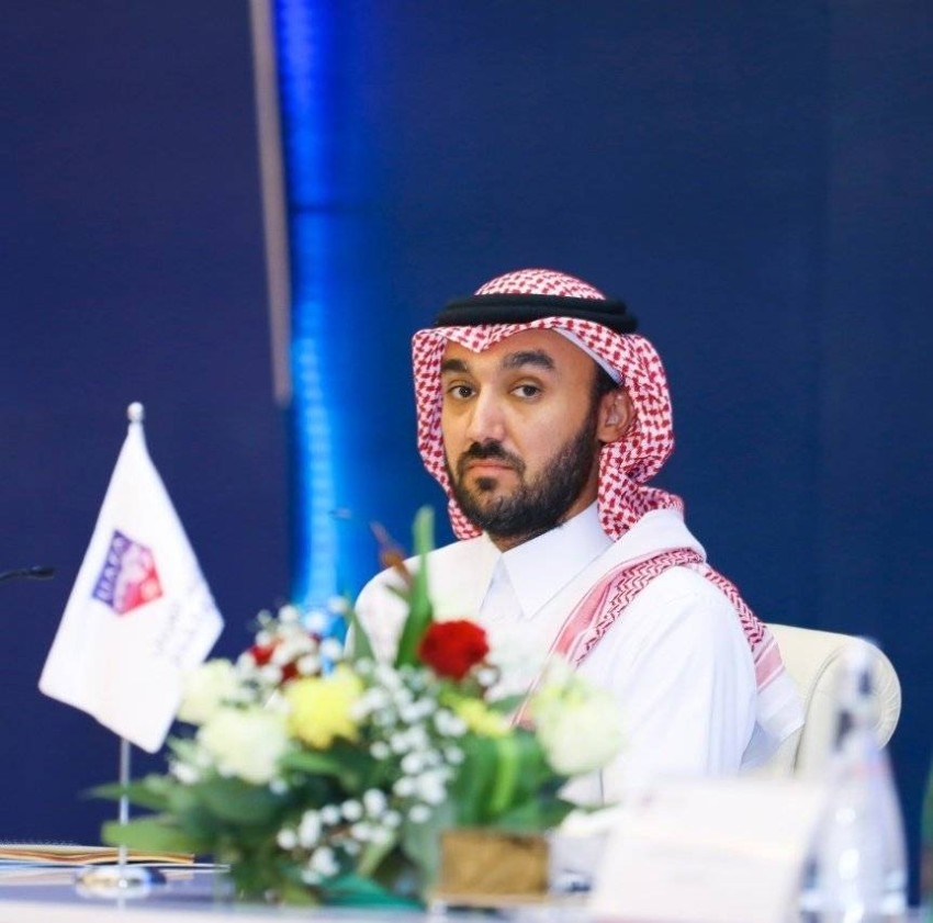 عبدالعزيز بن تركي رئيساً للاتحاد العربي لكرة القدم بالتزكية